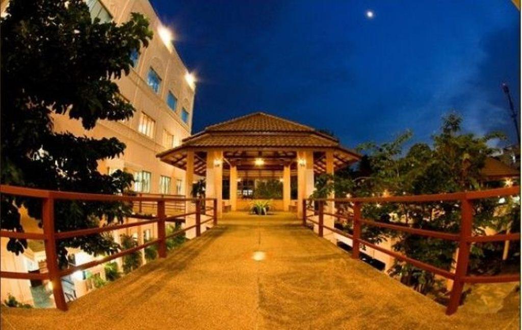 Anda Bangkok Hotel Esterno foto